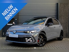 Volkswagen Golf - 1.4 eHybrid GTE Dark Style | Panorama dak | IQ lights | 19' Estoril | Led verstralers