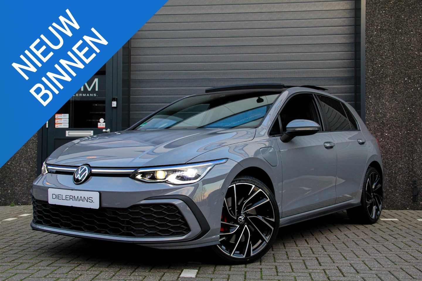 Volkswagen Golf - 1.4 eHybrid GTE Panorama dak | Head up display | IQ verlichting | Vol in de opties! - AutoWereld.nl