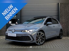 Volkswagen Golf - 1.4 eHybrid GTE Panorama dak | Head up display | IQ verlichting | Vol in de opties