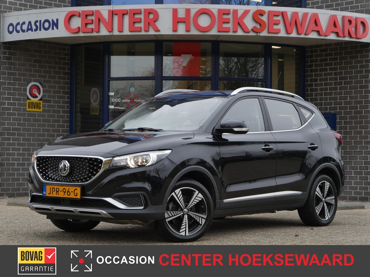 MG ZS - Electric 143pk Luxury | Panoramadak | Stoelverwarming | Lederen bekleding | - AutoWereld.nl