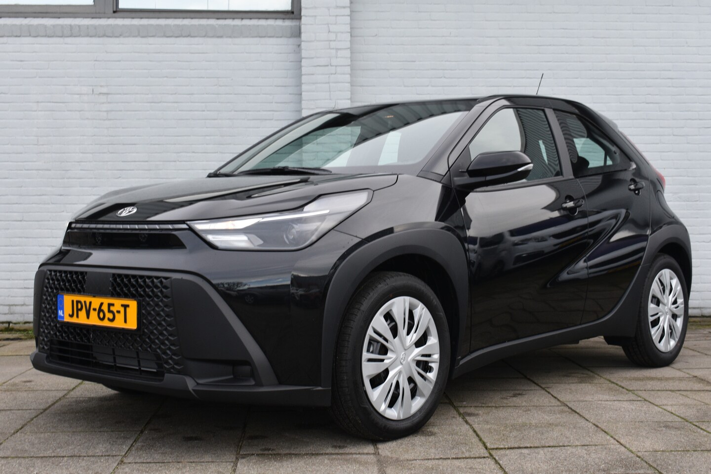 Toyota Aygo X - Hybrid 115 play Automaat 116pk | Achteruitrijcamera | Cruise control adaptief | Apple Carp - AutoWereld.nl