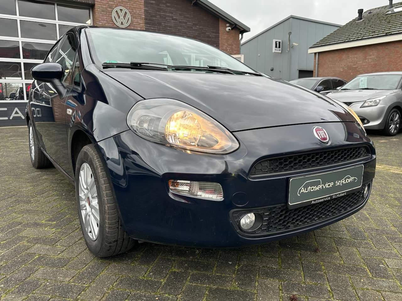Fiat Punto Evo - 1.2 5-Deurs. Airco. 118.000KM. Trekhaak. - AutoWereld.nl