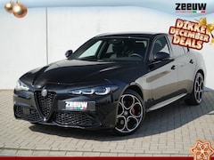 Alfa Romeo Giulia - 2.0 Turbo 280 PK Competizione Q4 AWD | Harman | Veloce | 19"