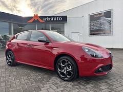 Alfa Romeo Giulietta - 1.4 Turbo Super Navi Cruise Bluetooth Parkeersensoren