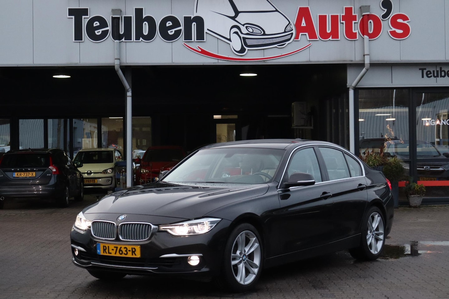 BMW 3-serie - 318i Edition Luxury Line Purity Executive Navigatie, Lederen interieur, Stoelverwarming, C - AutoWereld.nl