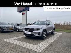 Volvo XC40 - B4 Plus Dark