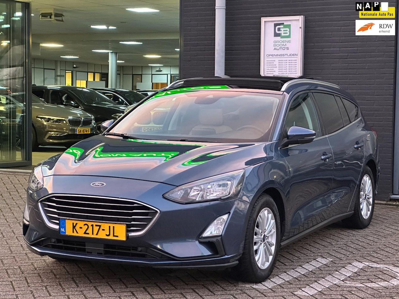 Ford Focus Wagon - 1.0 EcoBoost Hybrid Titanium X Business/PANO-DAK/LEDER/CAMERA/NL-AUTO NAP!! - AutoWereld.nl