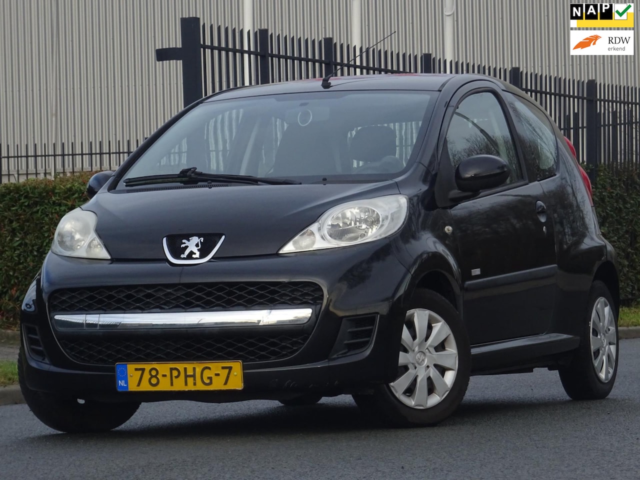 Peugeot 107 - 1.0-12V Millesim 200 NAP/AIRCO/ELEKRAM/APK 2027 - AutoWereld.nl