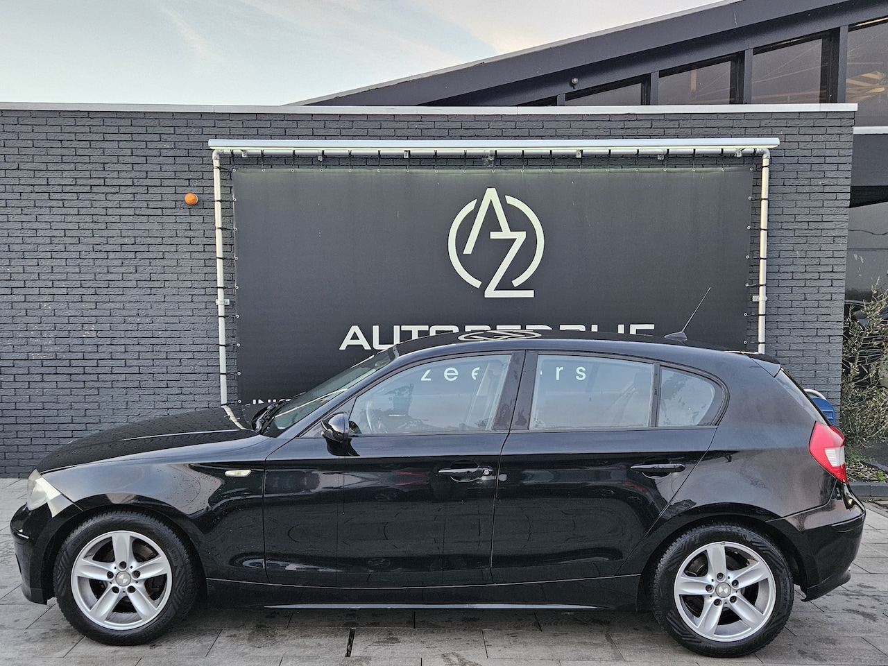 BMW 1-serie - 116i High Executive *AC*Heatseat* mee neem prijs !! - AutoWereld.nl
