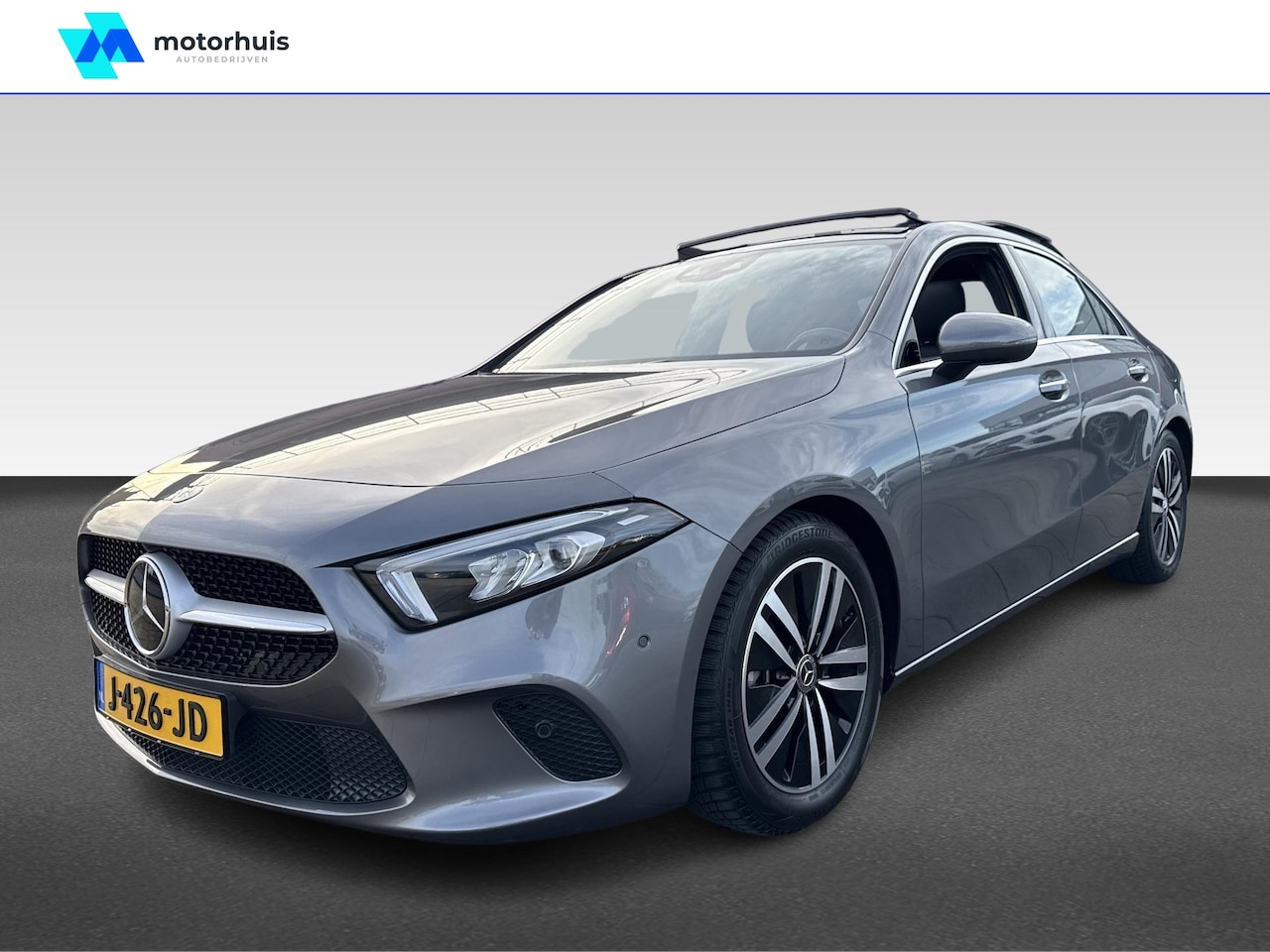Mercedes-Benz A-klasse - Limousine A 200 163PK Automaat Premium - AutoWereld.nl