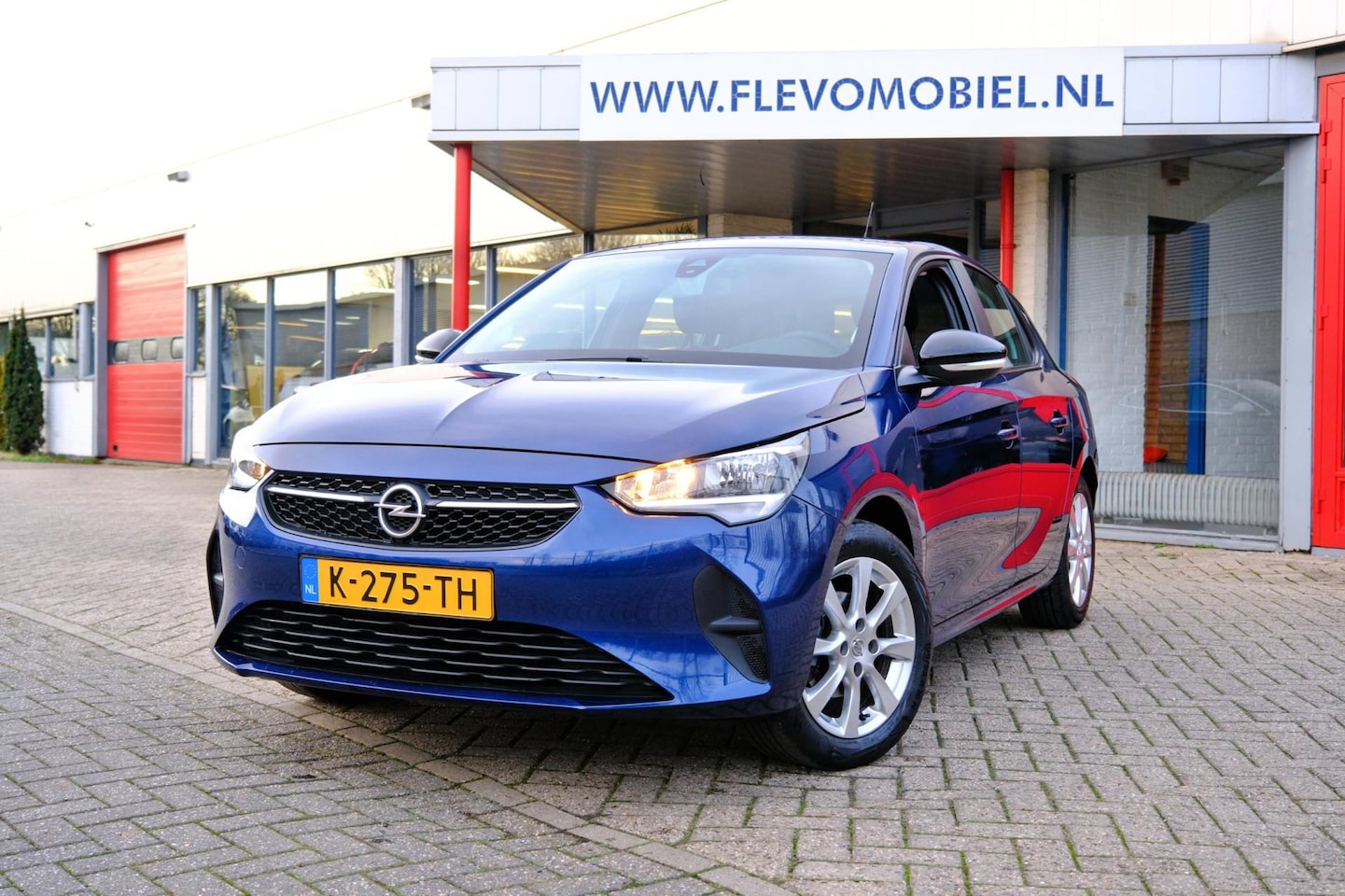 Opel Corsa - 1.2 Edition 5-drs Airco|Navi|DAB+|LMV - AutoWereld.nl