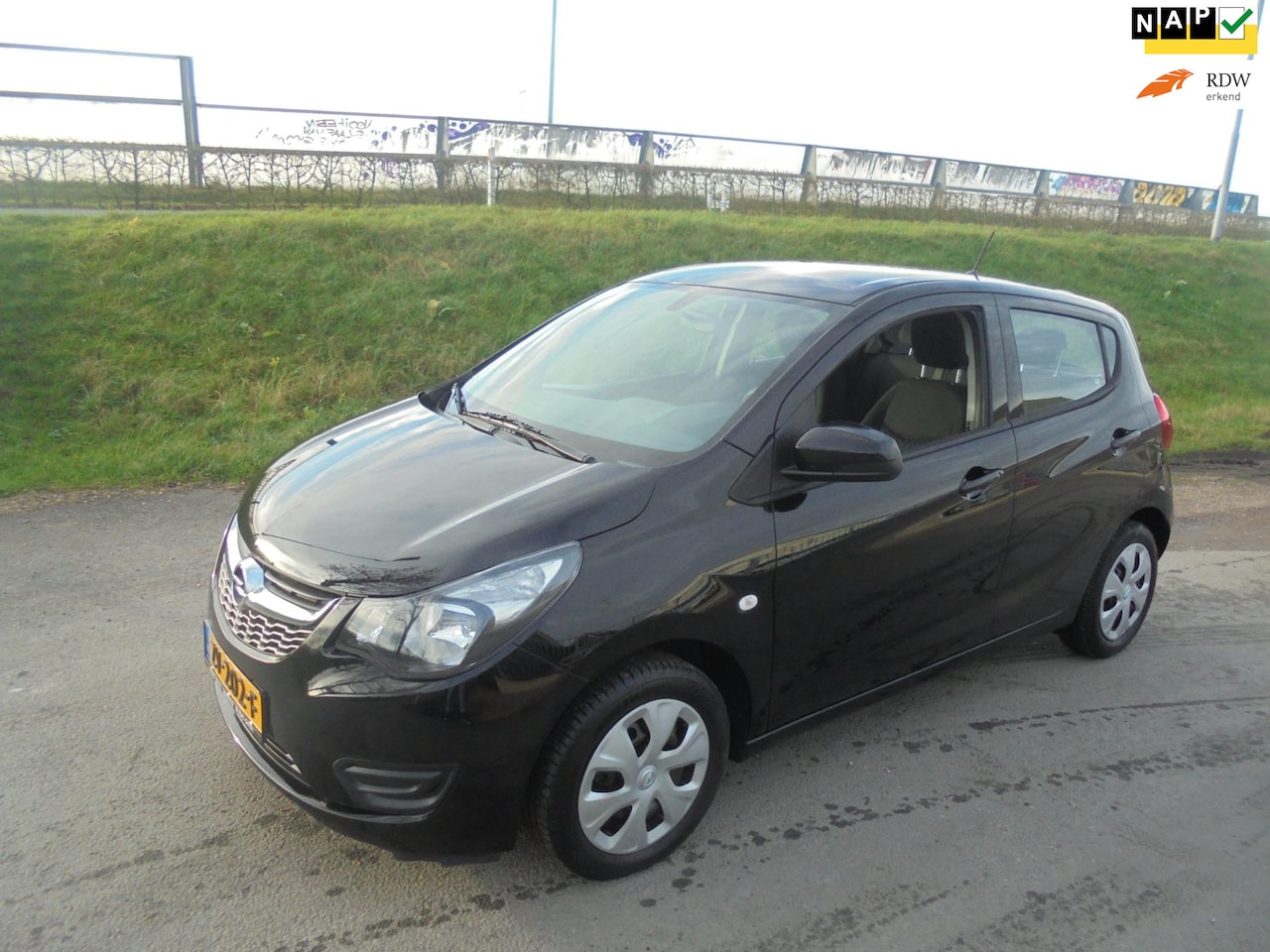 Opel Karl - Opel Karl 1.0 benzine met airco 89.000km - AutoWereld.nl