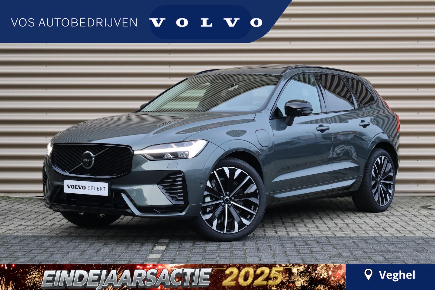 Volvo XC60 - T6 Plug-in hybrid AWD Ultra Dark | FULL OPTION | Luchtvering | Bowers & Wilkins | Gelaagd - AutoWereld.nl