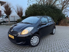 Toyota Yaris - 1.3 VVTi Sol, 5-deurs, AIRCO, APK tot 9 feb.2027