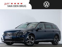 Volkswagen Passat - GTE 1.4 TSI 218 PK DSG PHEV Business | LED Matrix IQ | Navigatie Pro | Trekhaak | Travel A