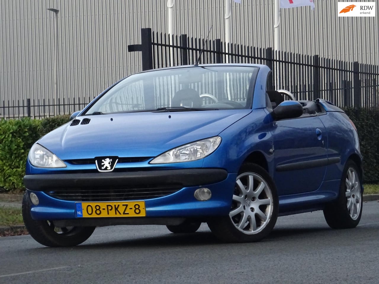Peugeot 206 CC - 1.6-16V CABRIO APK - AutoWereld.nl