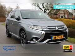 Mitsubishi Outlander - 2.0 PHEV 203pk Automaat Prestige ECC/Navi/Camera/LED/Leer/DAB