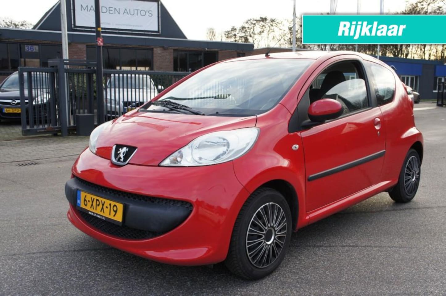 Peugeot 107 - 1.0-12V XR AIRCO NIEUWE APK All-Seasons - AutoWereld.nl
