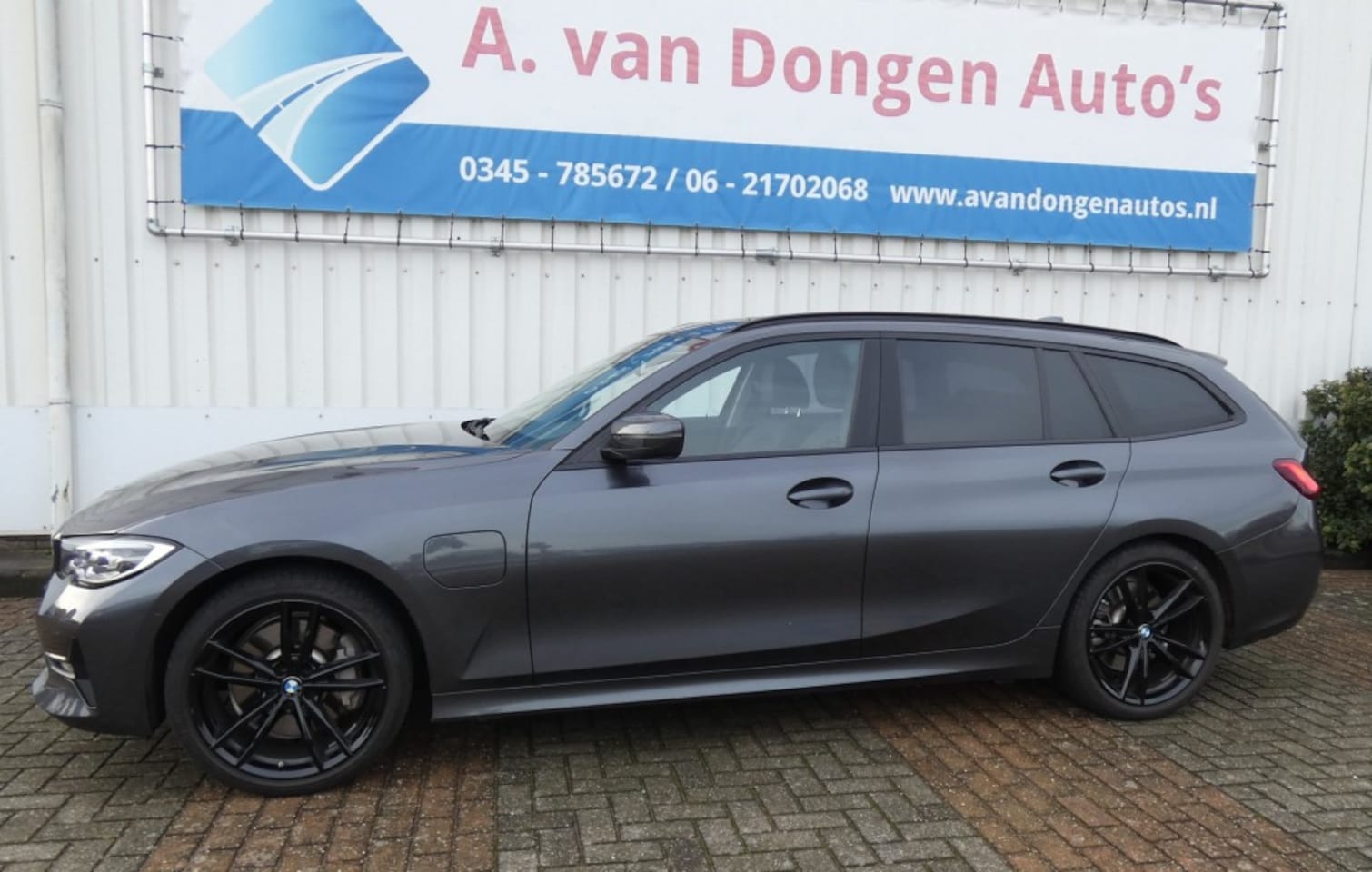 BMW 3-serie - 330E BNS ED.PLUS,Leer,Led,Navi,Stoelverw,DealerOH - AutoWereld.nl
