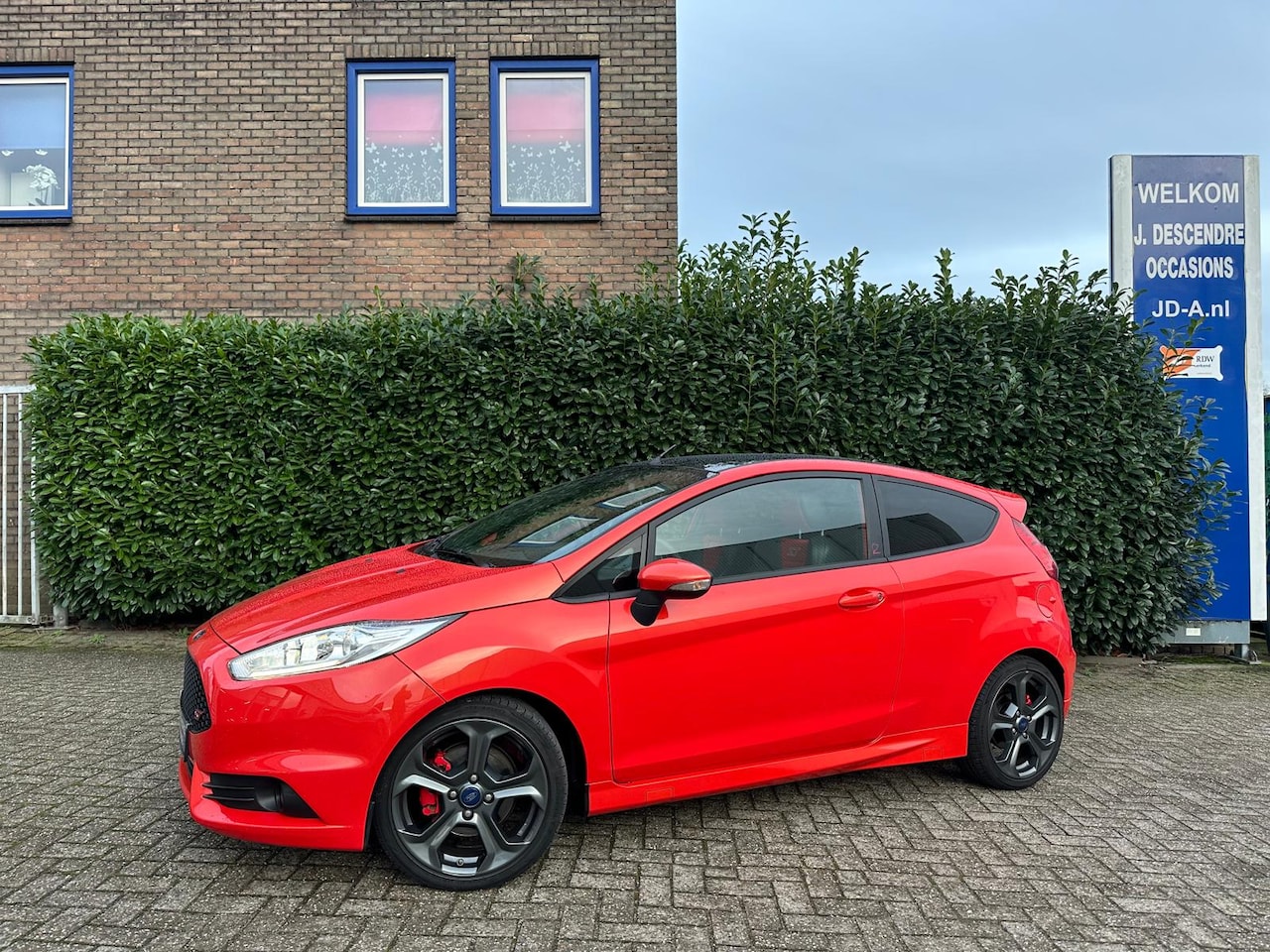 Ford Fiesta - 1.6 ST2 Distributieriem Nieuw, Climate C, Stoelverw, Navigatie!!!! - AutoWereld.nl