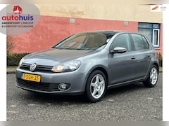 Volkswagen Golf - 1.2 TSI Highline BlueMotion