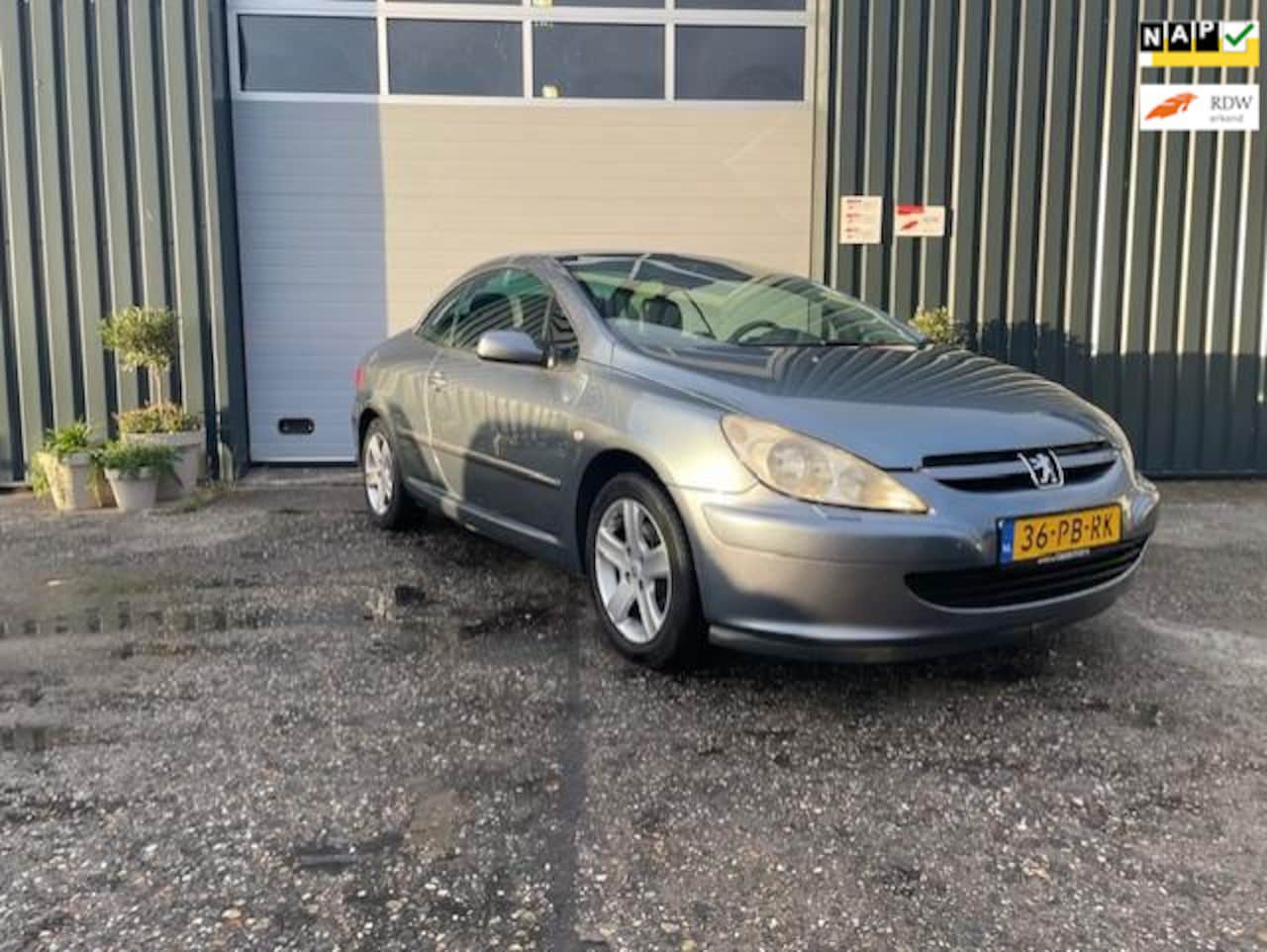 Peugeot 307 CC - 1.6-16V / airco - AutoWereld.nl