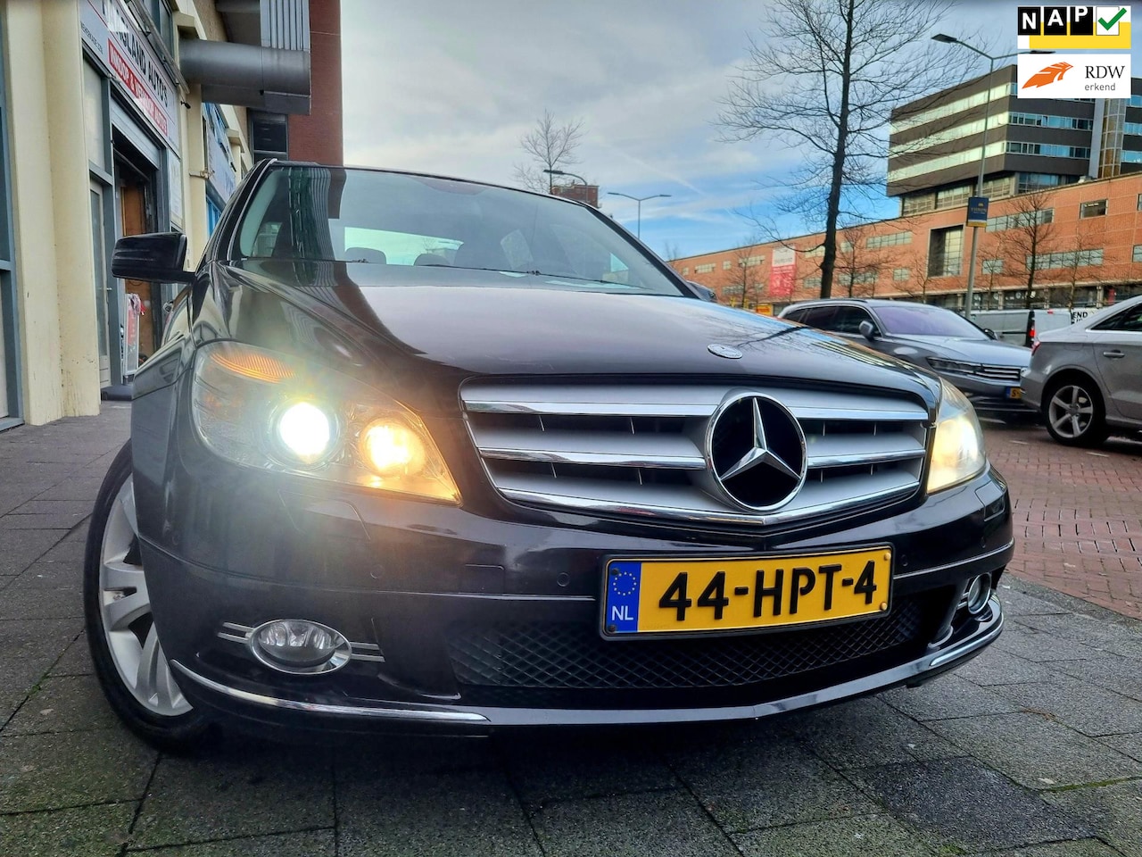 Mercedes-Benz C-klasse - 180 K BlueEFFICIENCY Avantgarde Navi ParkSens Leer - AutoWereld.nl