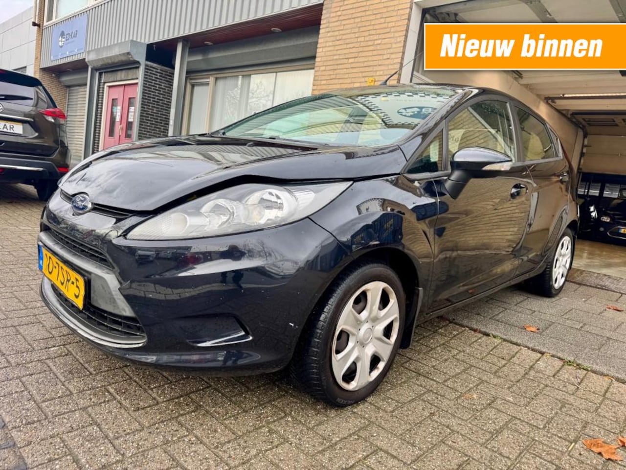 Ford Fiesta - 1.25 Limited 5DRS AIRCO RIJDT GOED NAP APK lichte voorschade zie foto's - AutoWereld.nl
