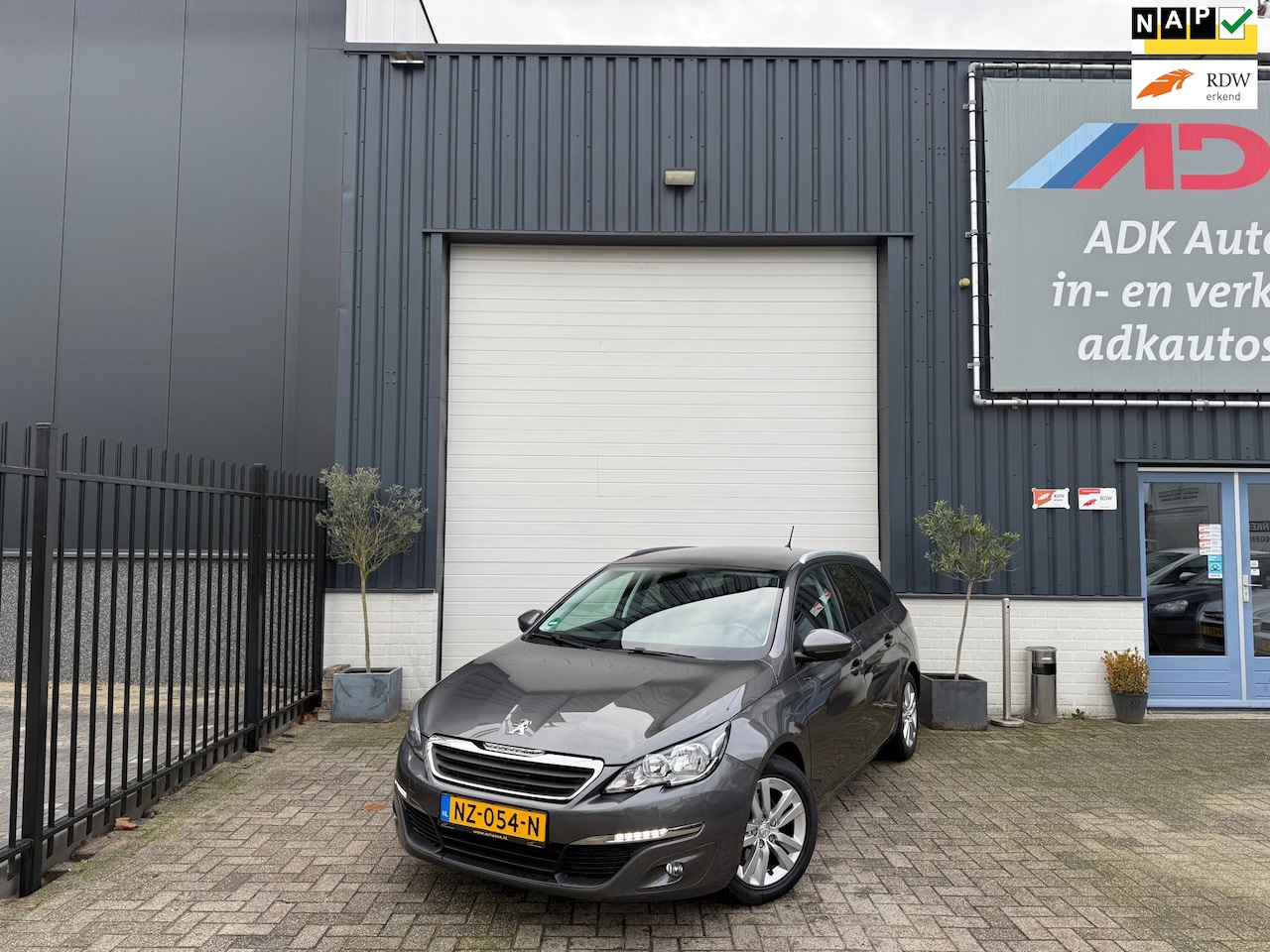 Peugeot 308 SW - 1.6 BlueHDI Blue Lease Executive PANO/NAVI/CRUISE/2X PDC/MOOIE AUTO - AutoWereld.nl