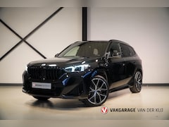 BMW X1 - XDrive30e M-Sport | 20" | Trekhaak | Driving Ass. + | Keyless | Camera | Adapt. M Onderste