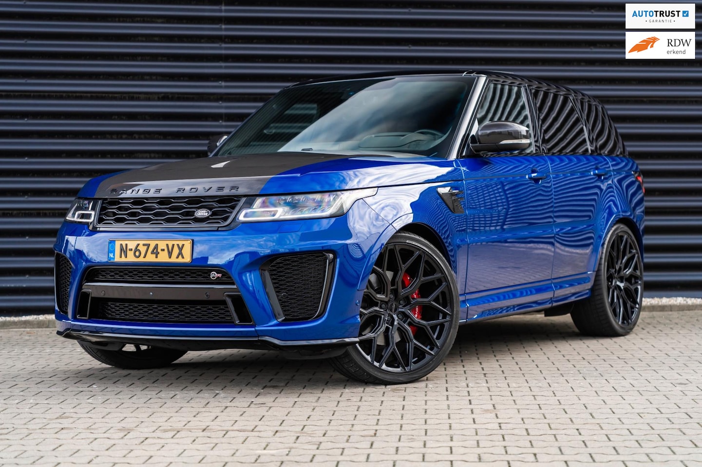 Land Rover Range Rover Sport - 5.0 V8 SC SVR / CARBON / PANO / ALCANTARA HEMEL / MERIDIAN / QUICKSILVER UITLAAT - AutoWereld.nl