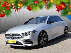 Mercedes-Benz A-klasse - 180 Business Solution AMG Automaat, Camera, Sfeerverlichting, Navigatie, Multimedia, Airco