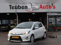 Toyota Yaris - 1.5 Full Hybrid Dynamic Panoramadak, Navigatie, Cruise control, Automaat, Camera