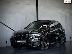 BMW X5 - XDrive45e, Panodak, Comf.Stoelen, Trekhaak, 22", Crafted Clarity