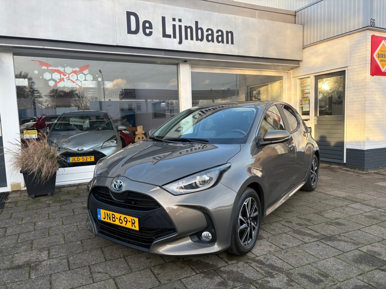 Toyota Yaris - 1.5 Hybrid Dynamic 1.5 Hybrid Dynamic - AutoWereld.nl