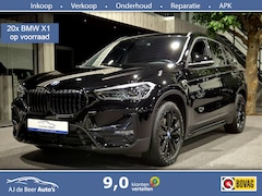 BMW X1 - xDrive25e Executive Sportline | Black edition | Camera | Navigatie | Stoelverwarming