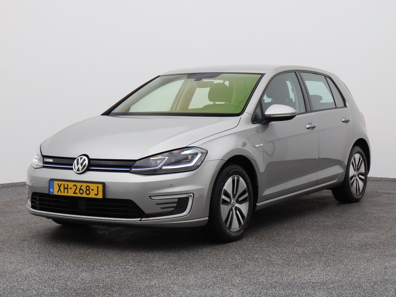 Volkswagen e-Golf - CAMERA | ADAPTIVE - AutoWereld.nl