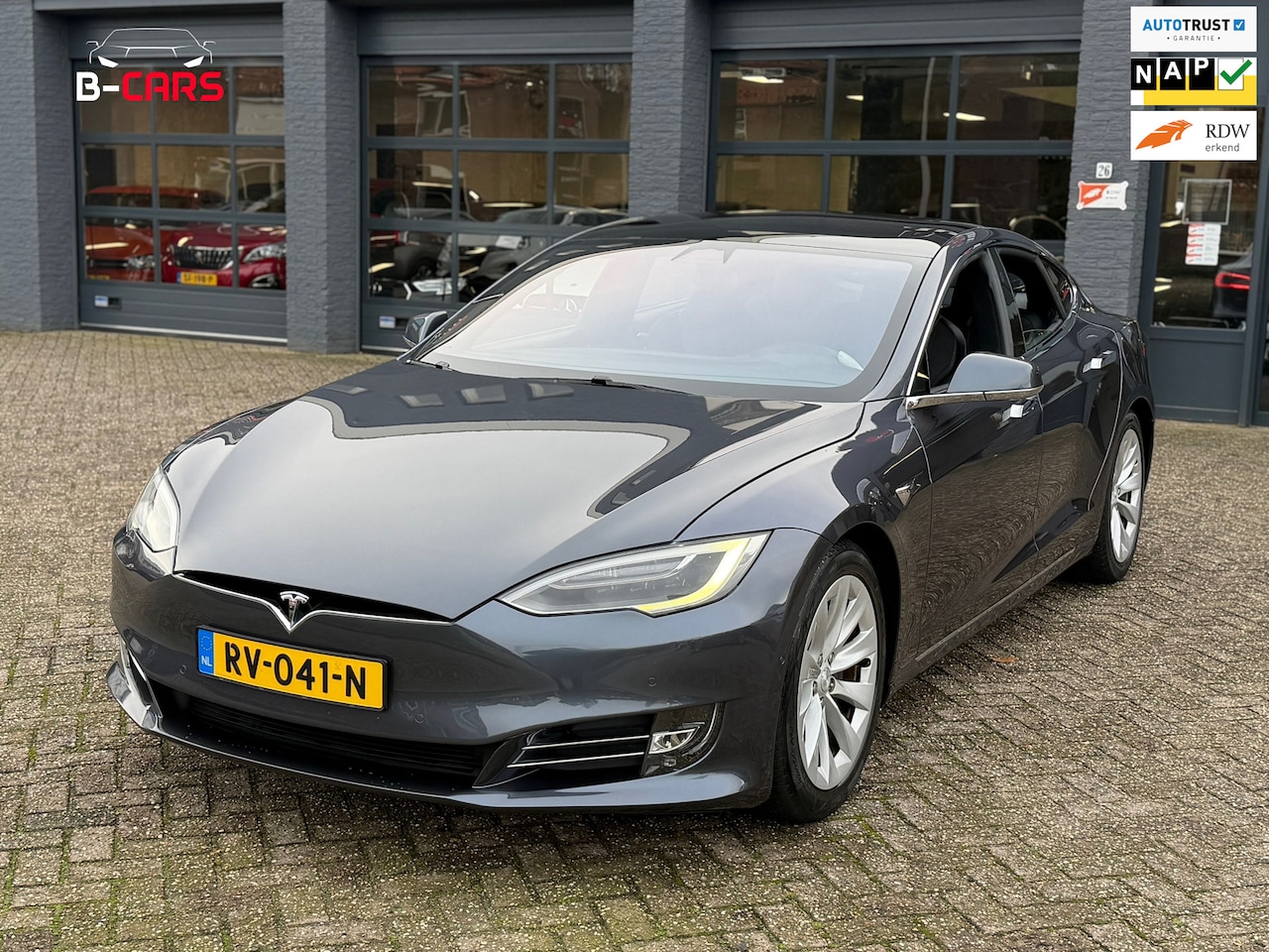 Tesla Model S - 75D Base Autopilot|Nap|4X4|Pano|Facelift - AutoWereld.nl