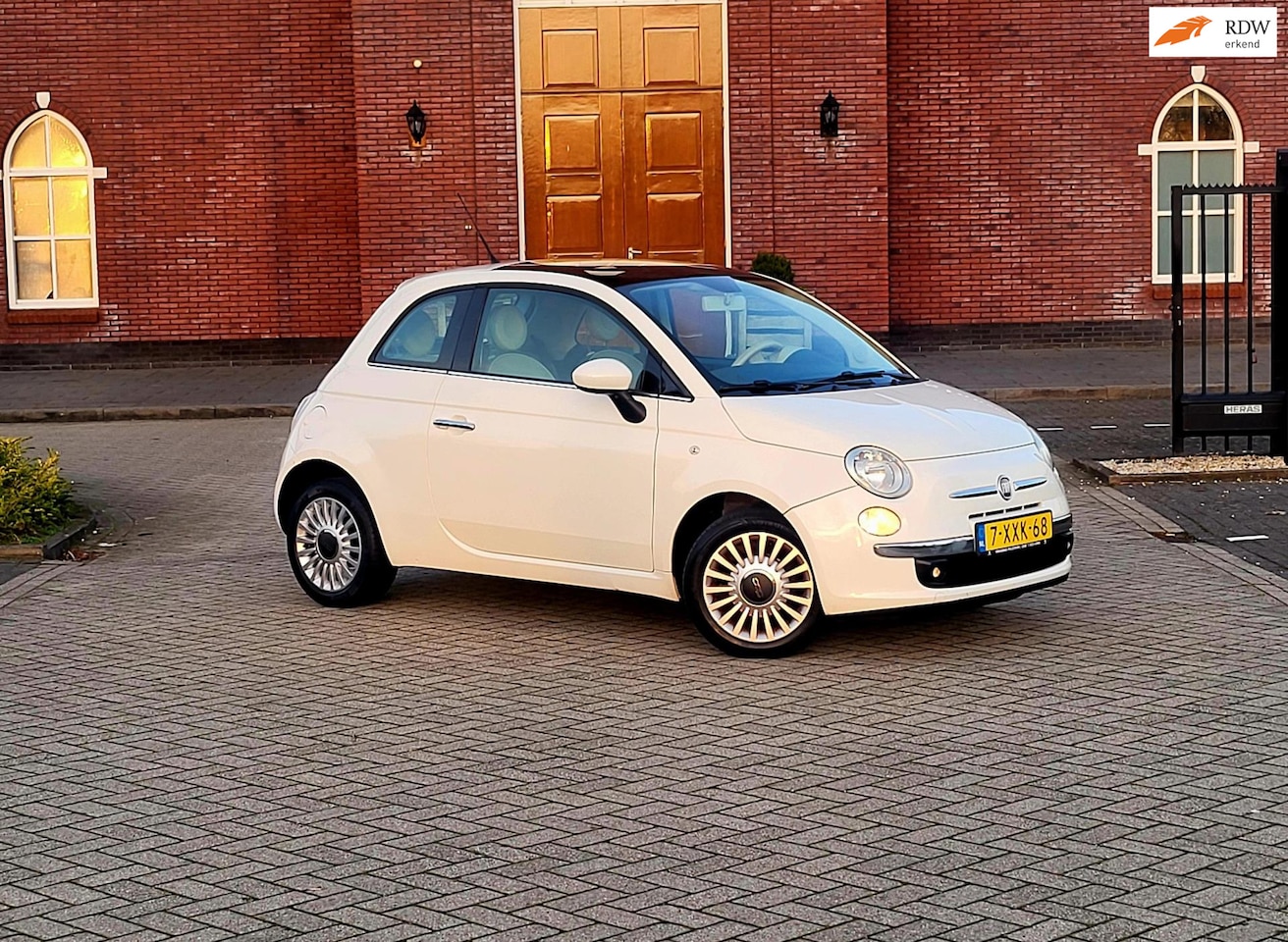 Fiat 500 - 1.2 Eco Limited Edition / Airco / Panoramadak / Nieuwe Apk / Nap - AutoWereld.nl