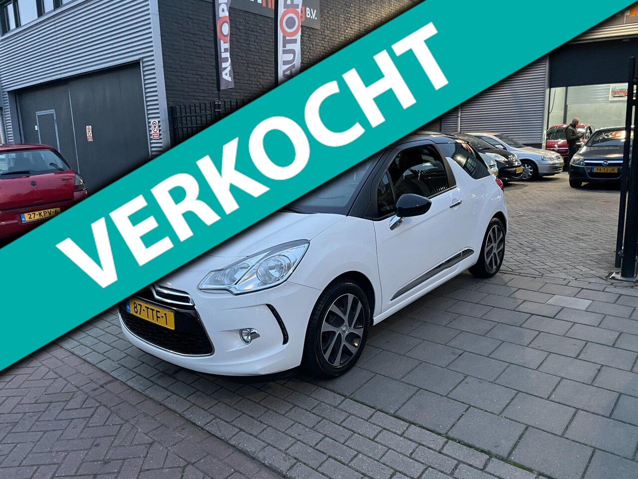 Citroën DS3 - 1.6 e-HDi So Chic 2e Eigenaar! Airco Navi PDC NAP APK - AutoWereld.nl