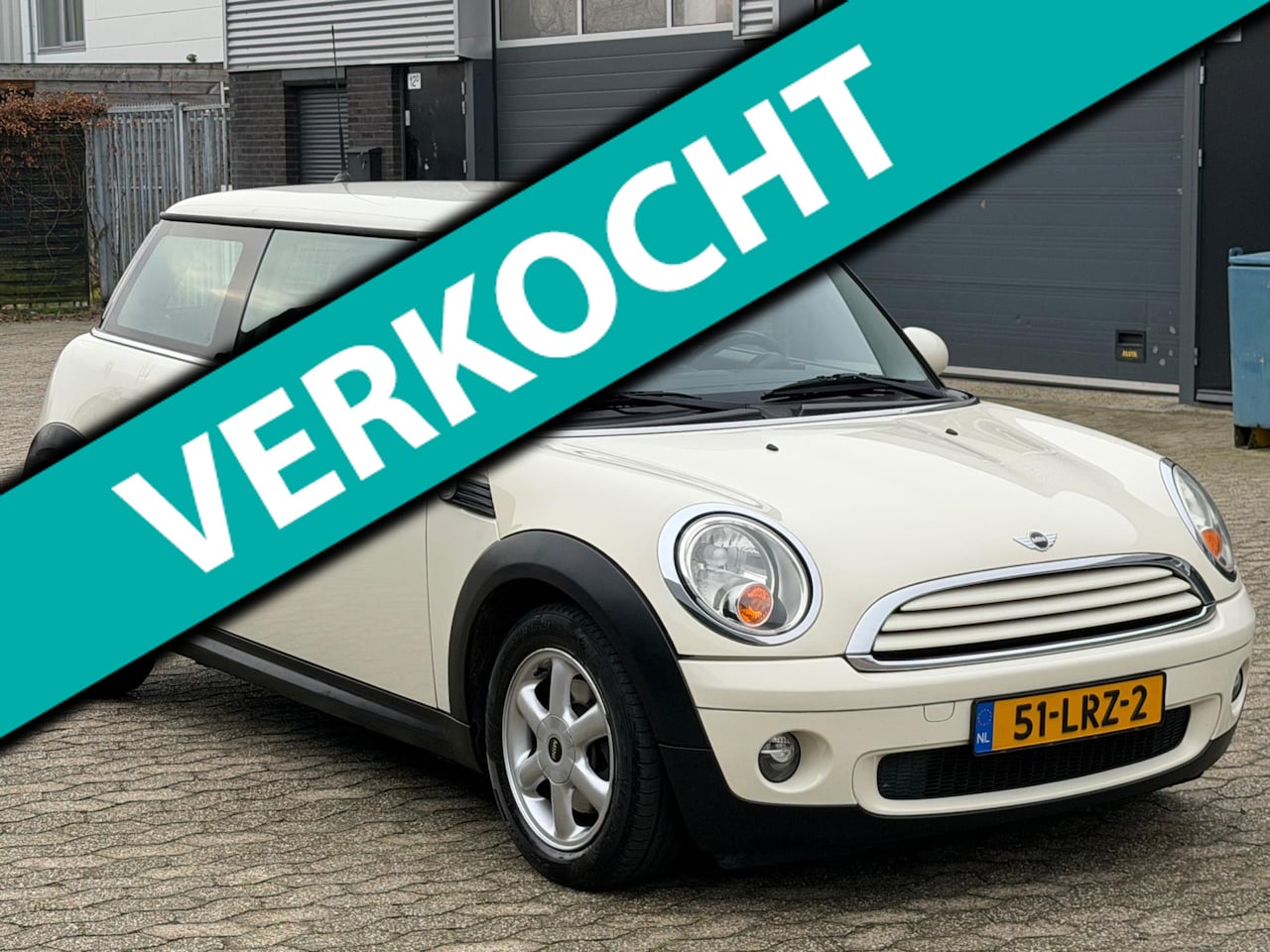 MINI One - 1.6 MINIMALIST Business Line AIRCO NAVI CRUISE BOEKJES NAP APK - AutoWereld.nl