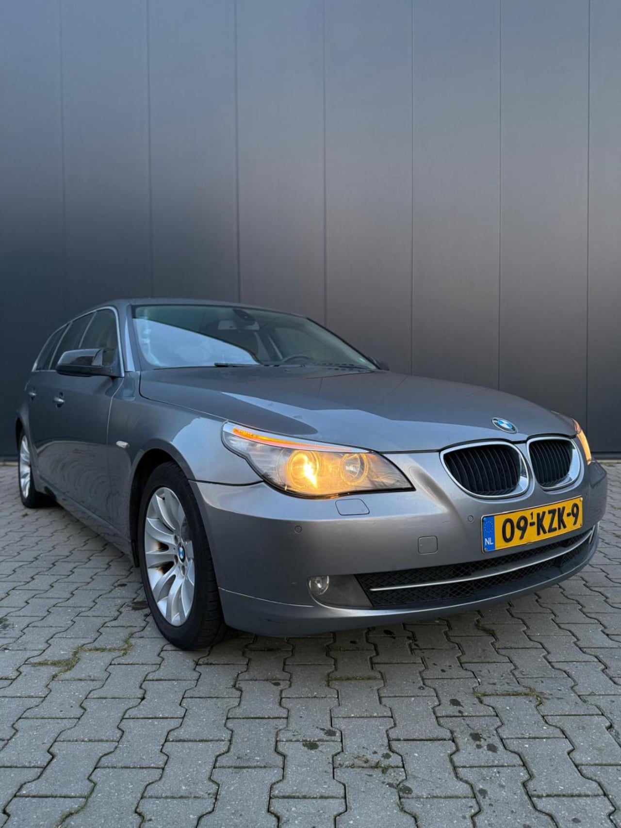 BMW 5-serie Touring - 520i Corporate Lease Business Line Edition I - AutoWereld.nl