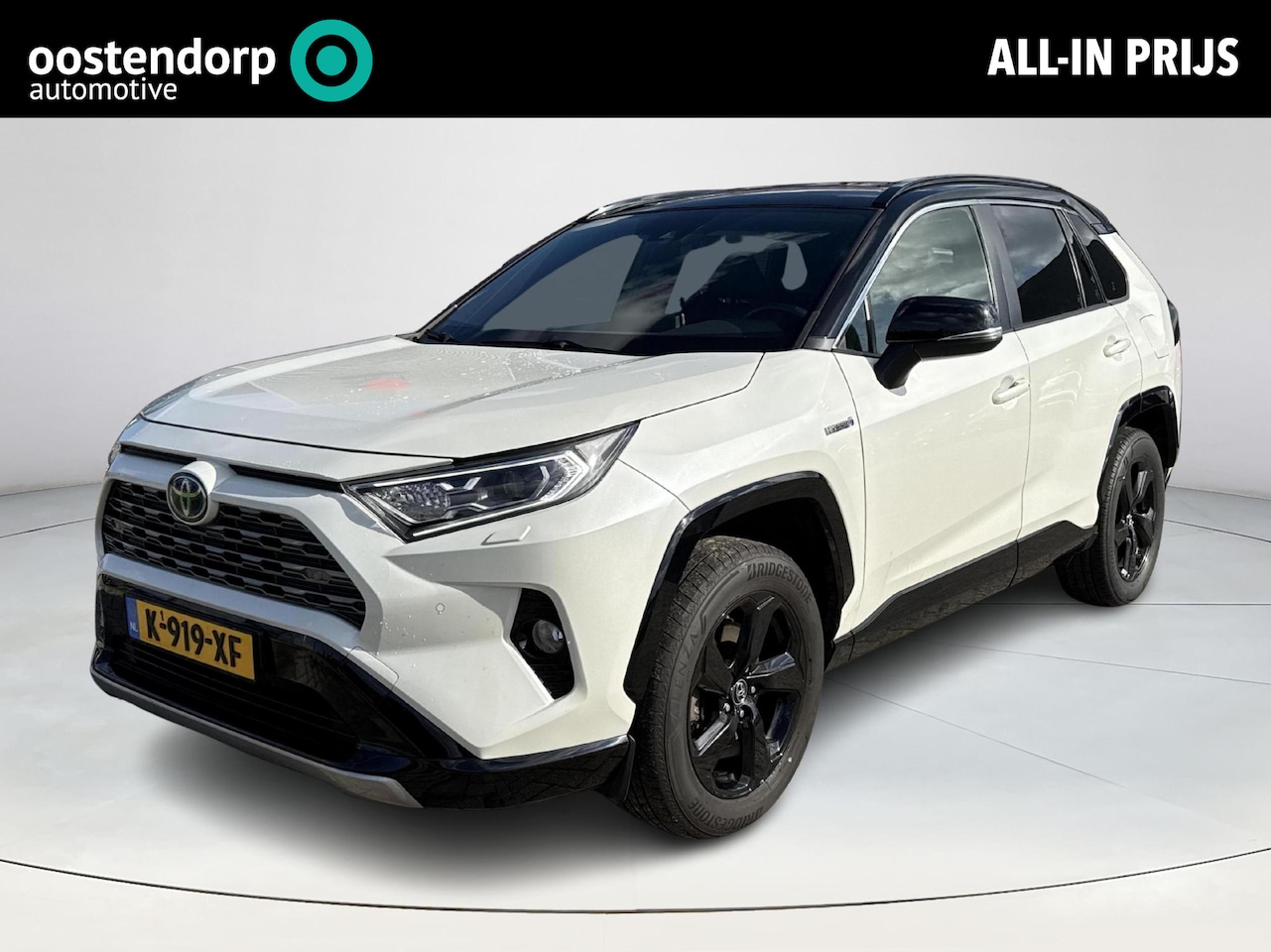 Toyota RAV4 - 2.5 Hybrid Bi-Tone **TREKHAAK/ NAVIGATIE/ APPLE CARPLAY/ KEYLESS/ STOELVERWARMING** - AutoWereld.nl
