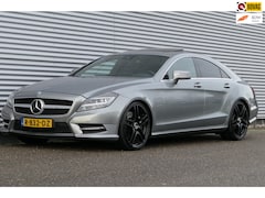 Mercedes-Benz CLS-klasse - 500 V8 Harman/Kardon Schuifdak Stoelverkoeling Luchtvering