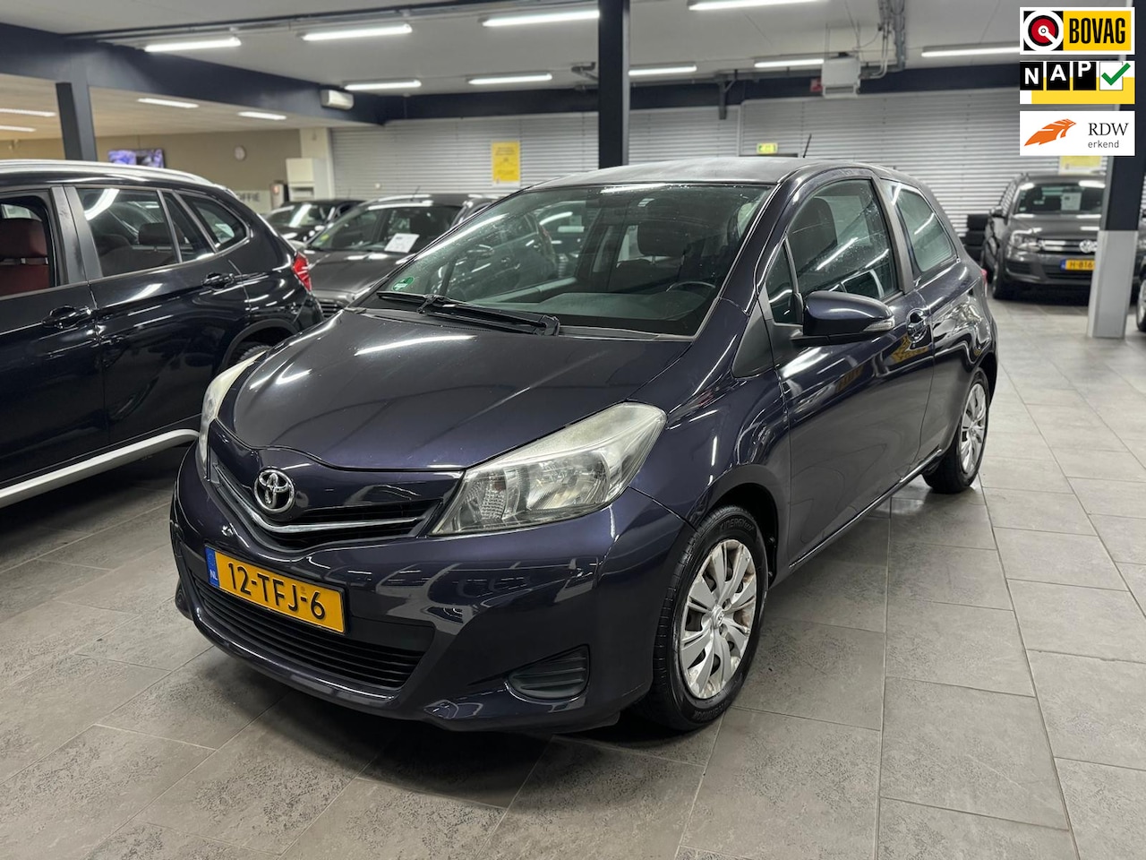 Toyota Yaris - 1.3 VVT-i Aspiration airco elektrische pakket cruise controle camera 154dzkm nap - AutoWereld.nl