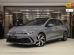 Volkswagen Golf - 1.5 eTSI R-Line Business PANO/HK/CAM/CARPLAY/ACC/DCC/VOL