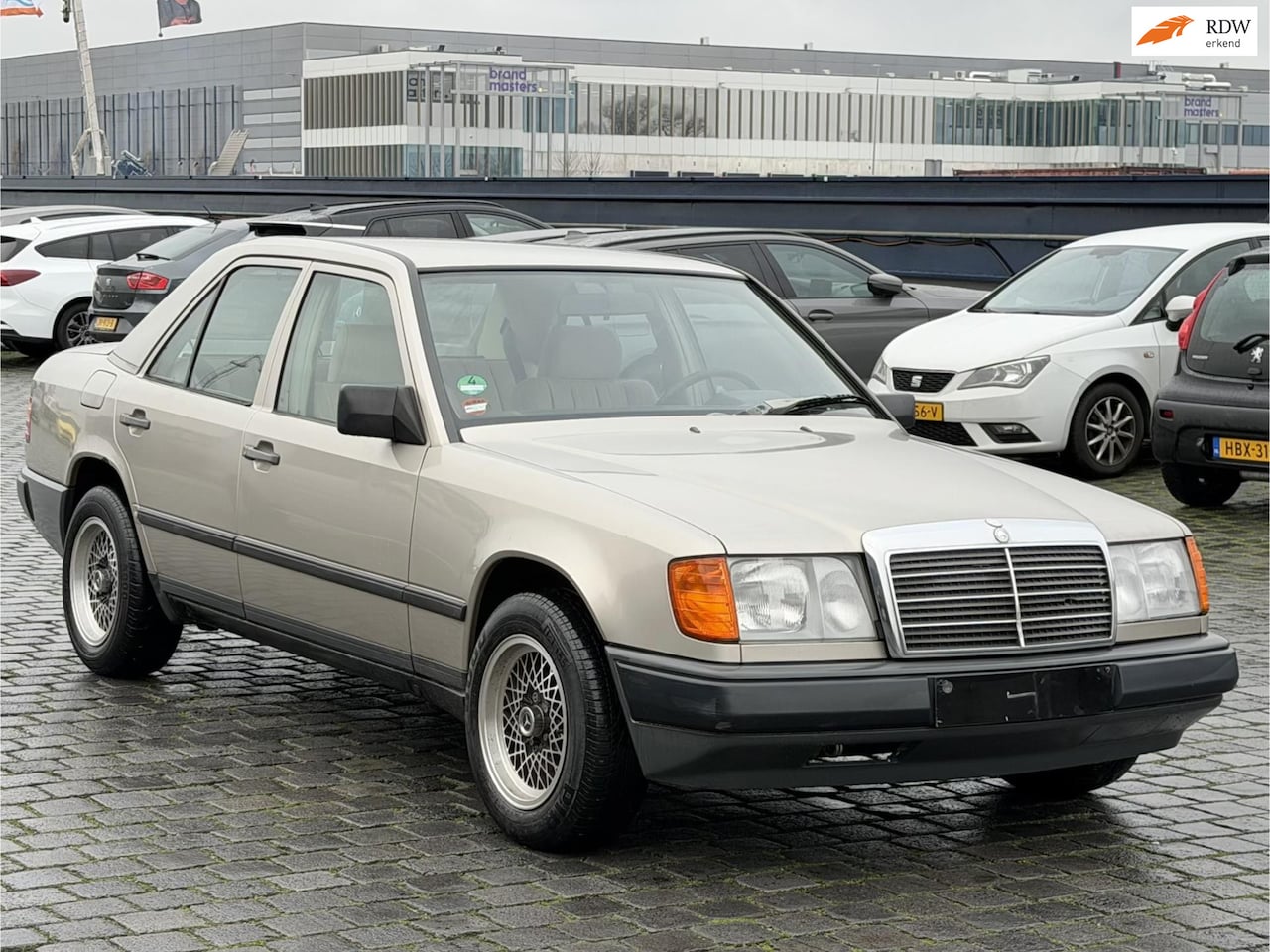 Mercedes-Benz 200-500 (W124) - 230 E DUITSE PAPIEREN. - AutoWereld.nl