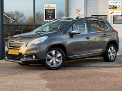 Peugeot 2008 - 1.2 PureTech Allure, Pano, NAP, NAVI