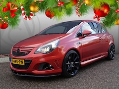 Opel Corsa - 1.6-16V Turbo OPC Nürnburgring Edition RECARO SPORTSTOELEN | NAVIGATIE | AIRCO/ECC | CRUIS
