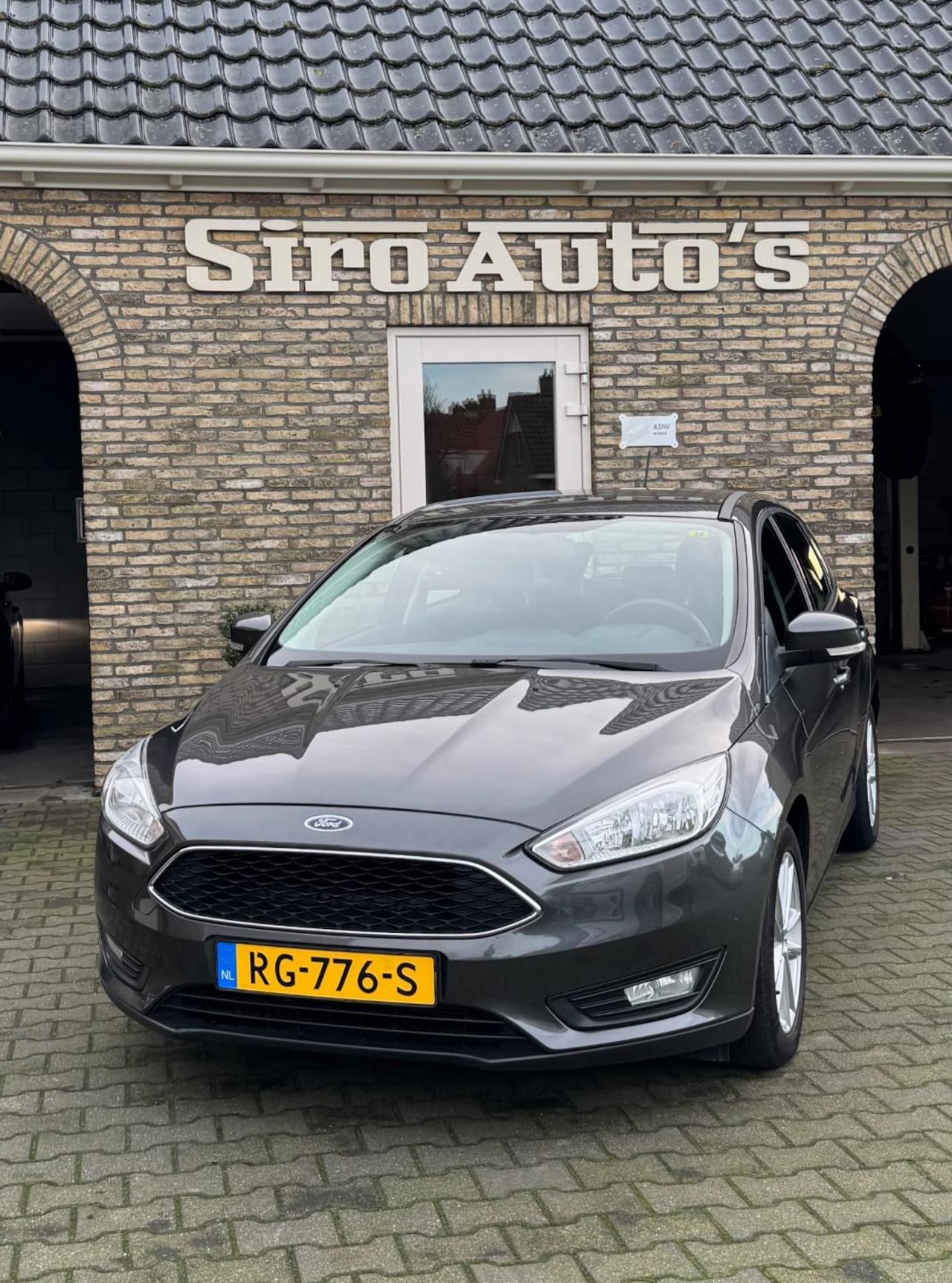 Ford Focus - 1.0 Bj 2017 met slechts 71142 Km - AutoWereld.nl
